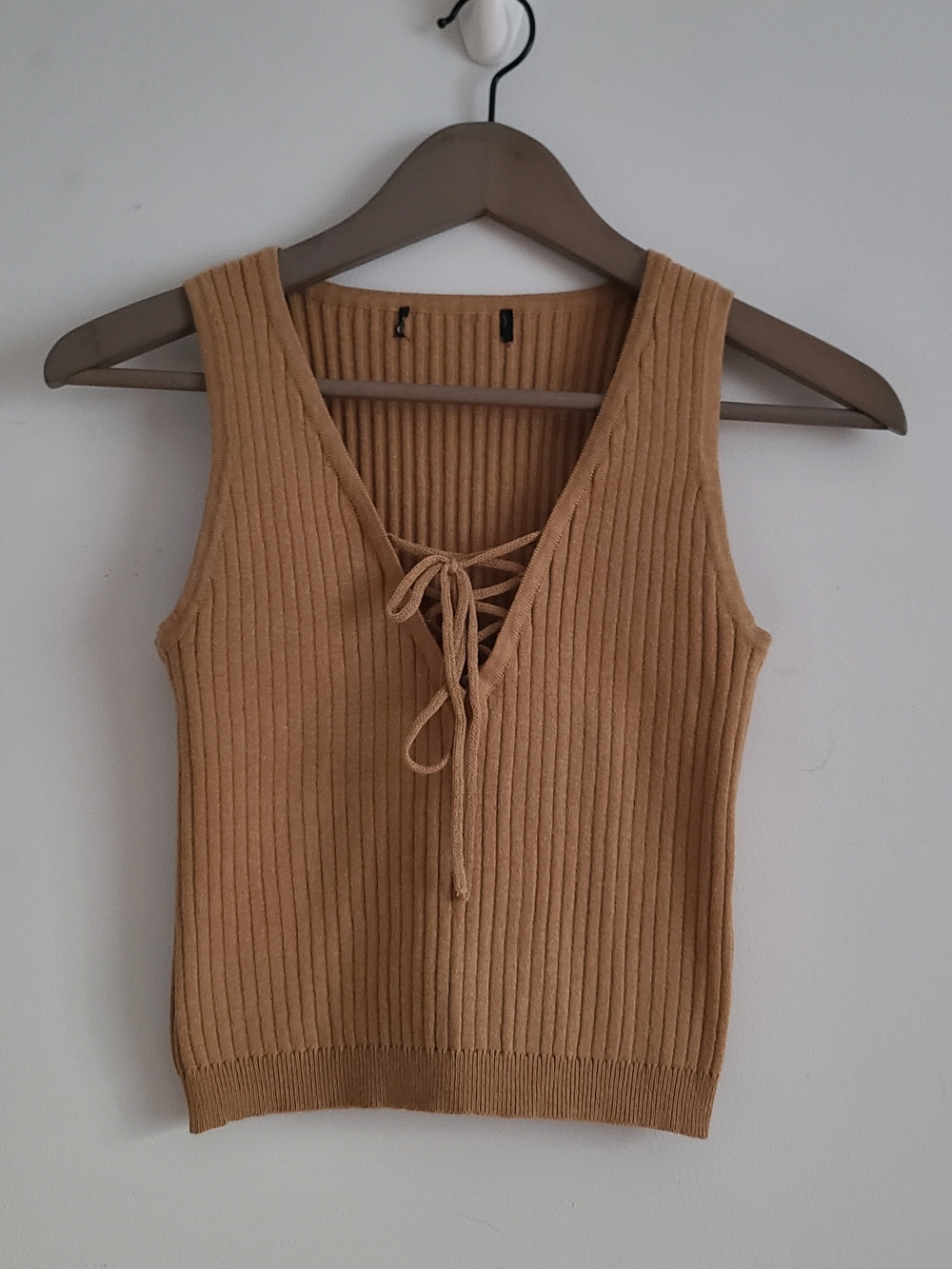 Ribbed Lace-Up Tank Top in Camel Size S